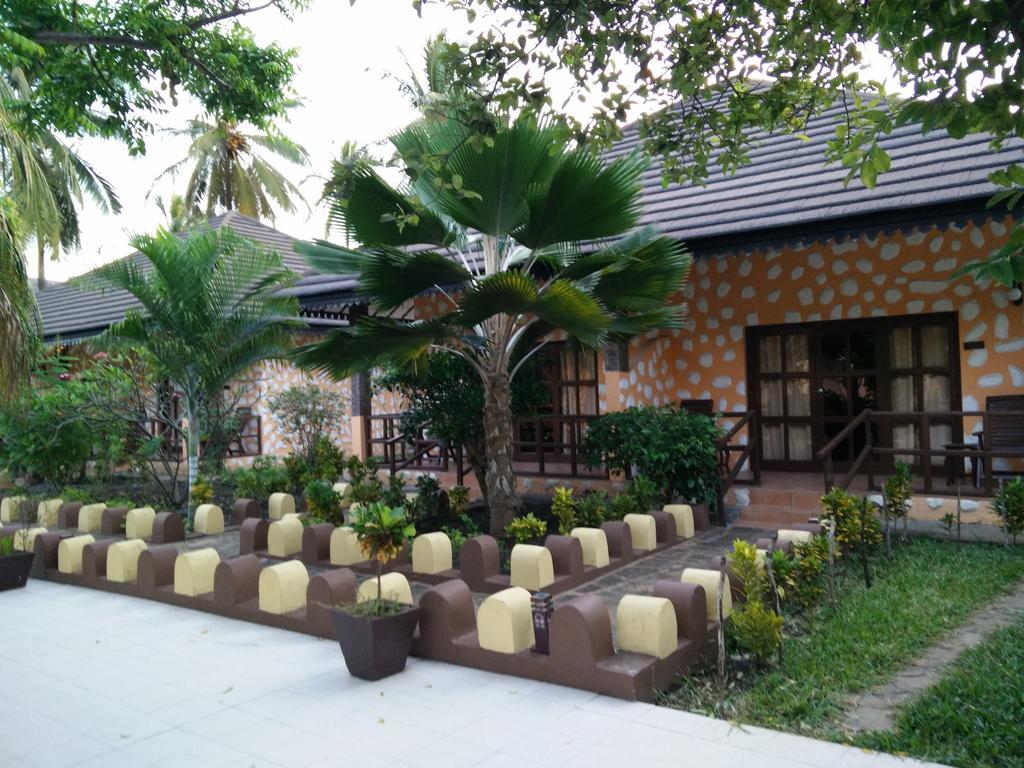 Arabian Nights Hotel Падже Екстер'єр фото