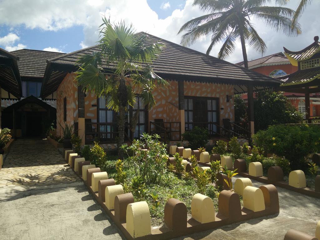 Arabian Nights Hotel Падже Екстер'єр фото