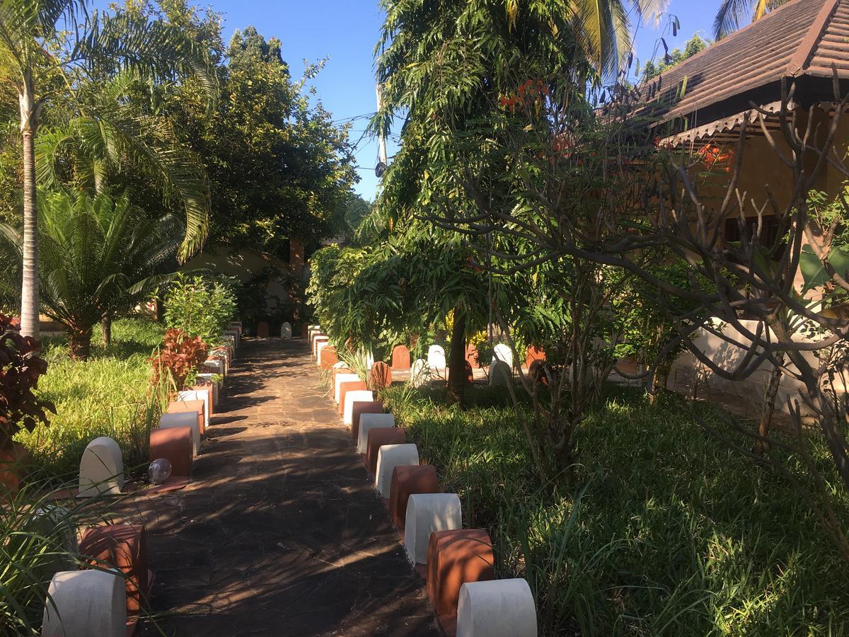 Arabian Nights Hotel Падже Екстер'єр фото