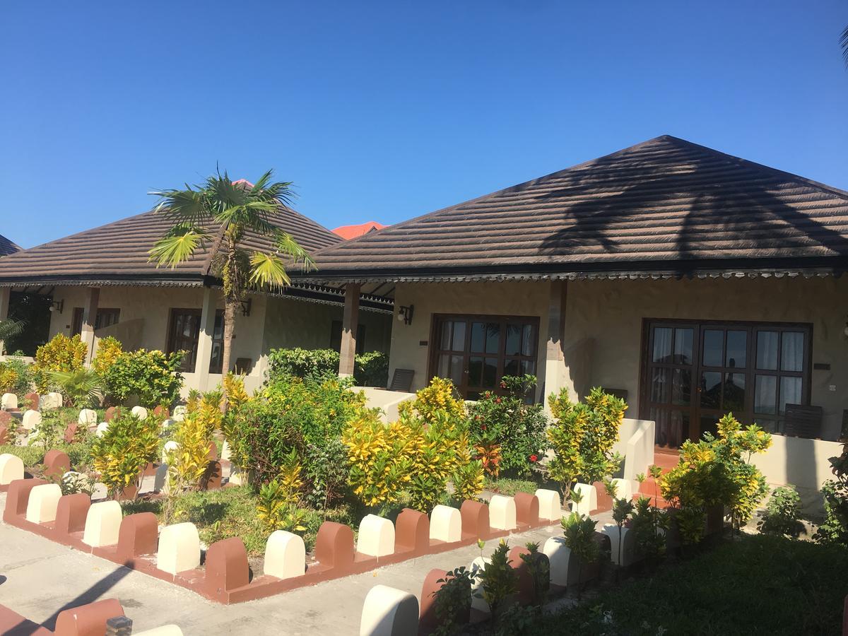 Arabian Nights Hotel Падже Екстер'єр фото