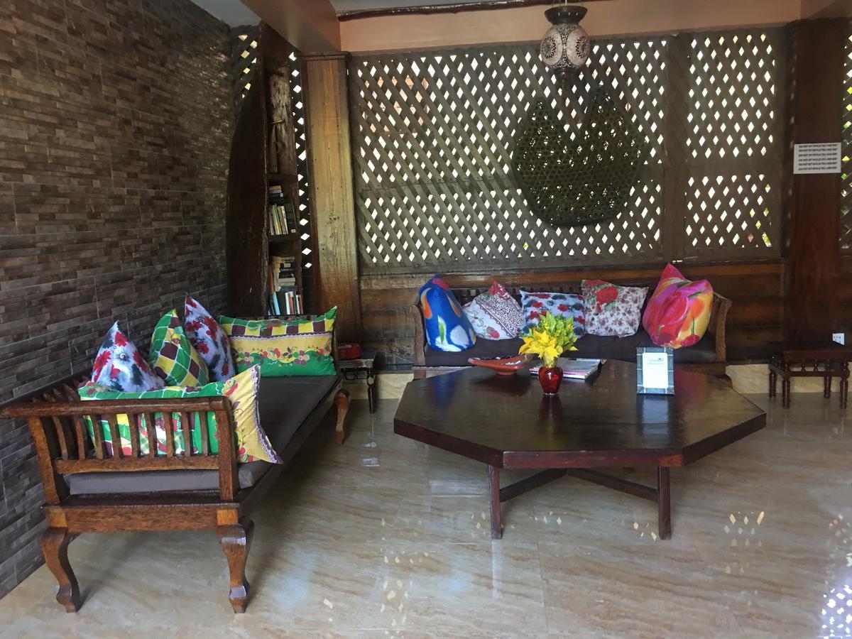 Arabian Nights Hotel Падже Екстер'єр фото